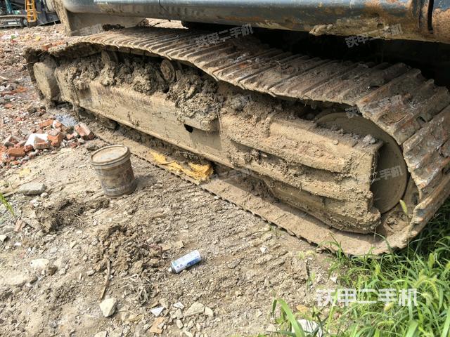 右驱动轮（行走机构）