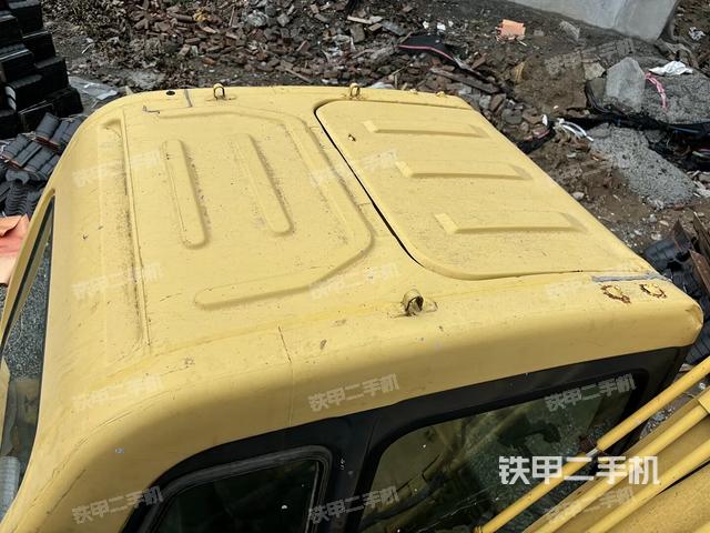 駕駛室頂部（整機(jī)外觀）