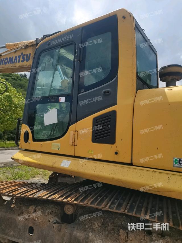 驾驶室正侧（驾驶室部分）