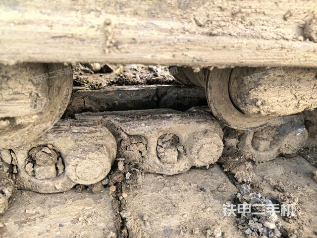 左導(dǎo)向輪（行走機構(gòu)）