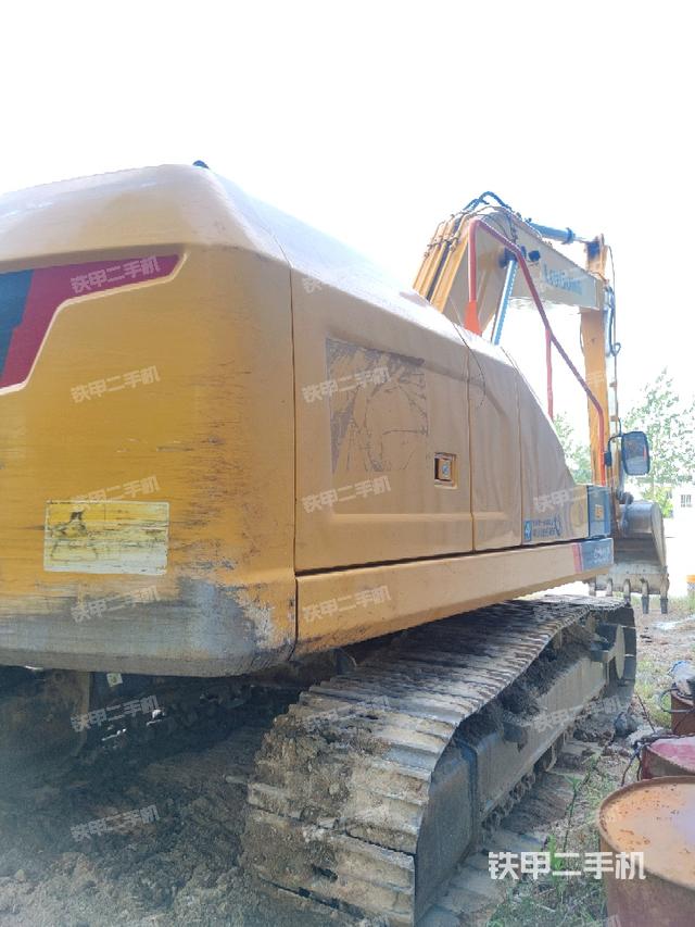 整機(jī)右后45°（整機(jī)外觀）