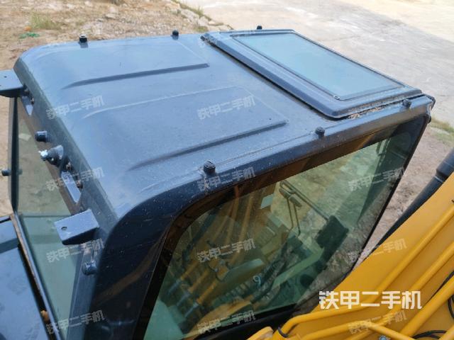 駕駛室頂部（整機(jī)外觀）