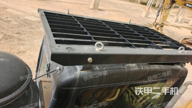 驾驶室顶部俯视（上车部件）