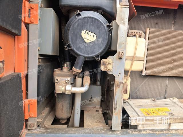 液壓泵室（大件艙室）