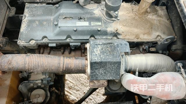 气门室盖螺丝特写（上车部件）