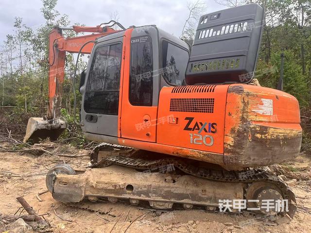 日立ZX120挖掘机