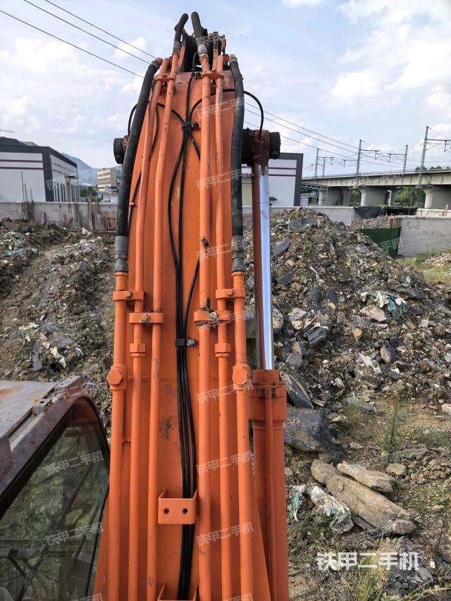 鏟斗45度（工作和回轉(zhuǎn)裝置）