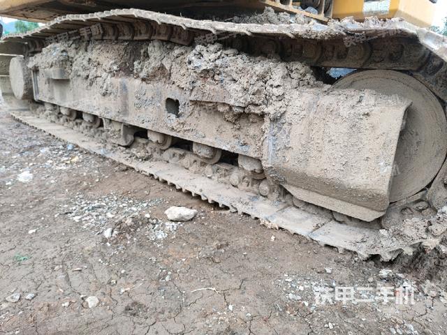 右侧履带整体（行走机构）