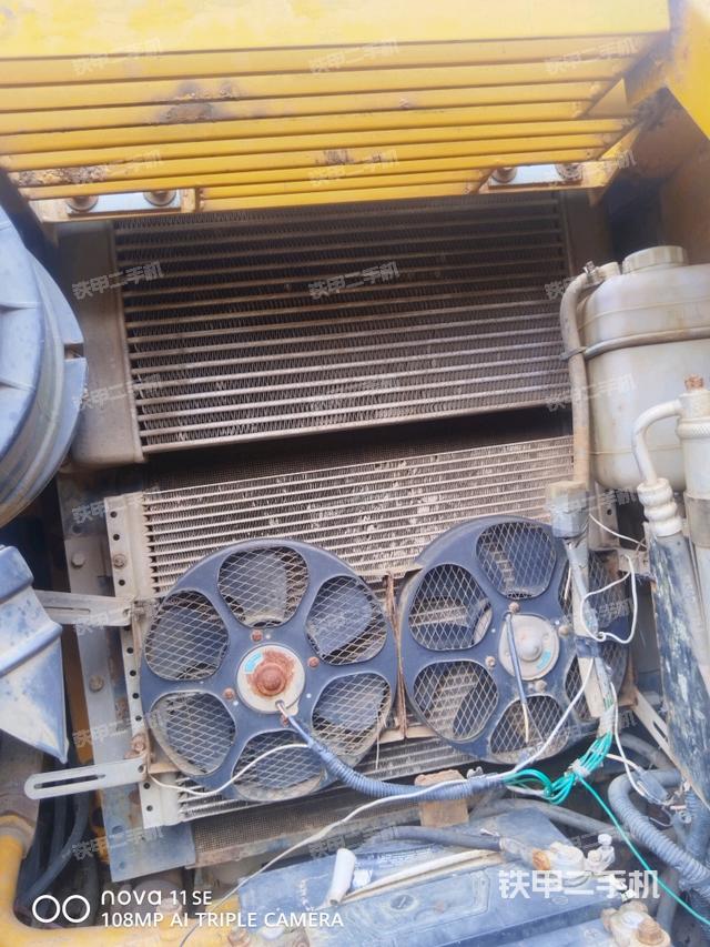 液压泵斜45 右（大件舱室）