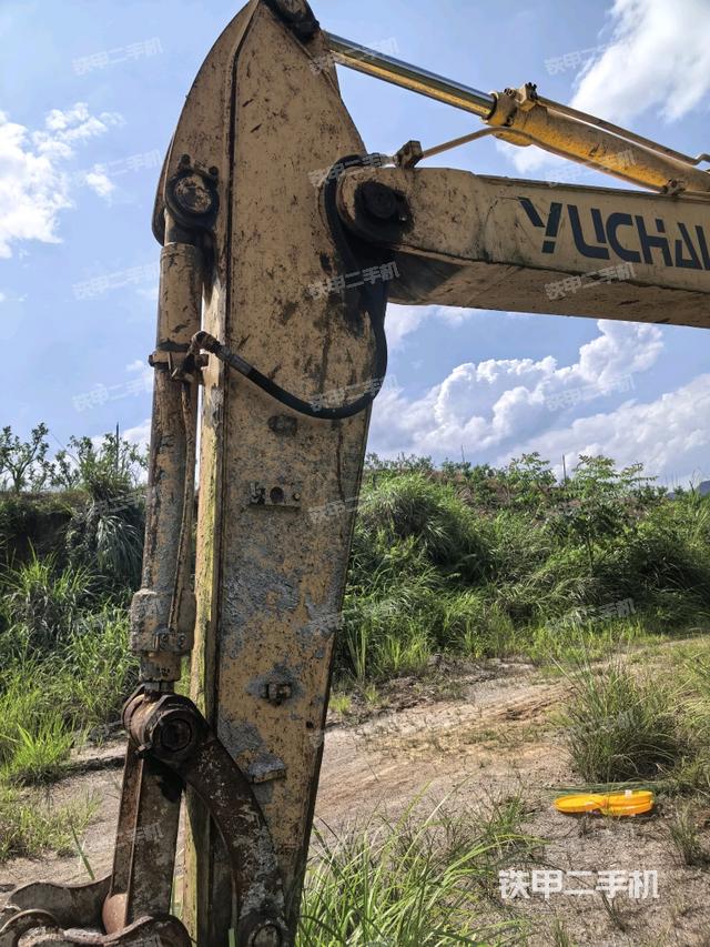 小臂整体右前（工作和回转装置）