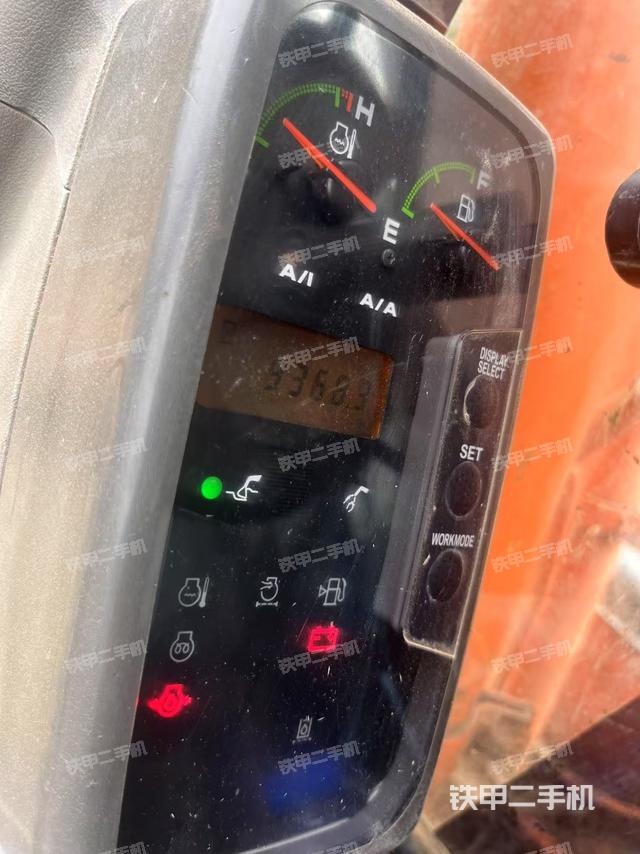 驾驶室整体（整机外观）