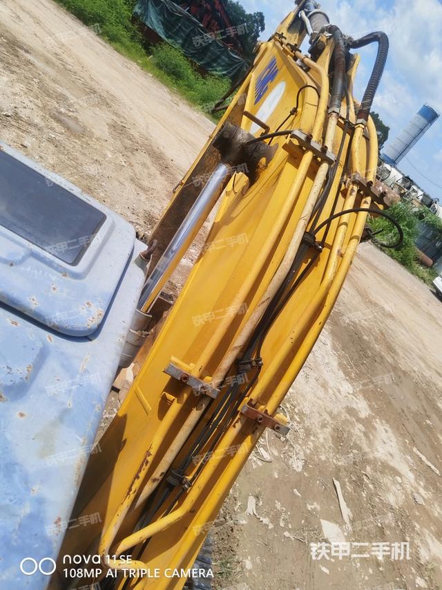 小臂整体右前（工作和回转装置）