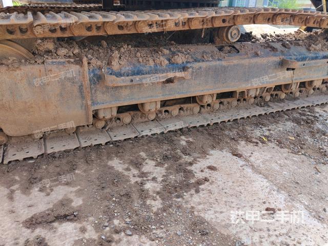 单侧履带整体（整机外观）