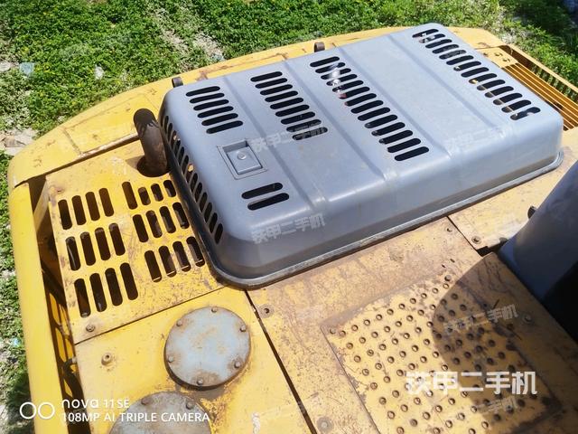 发动机室（上车部件）