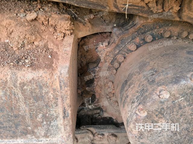 左驱动轮（行走机构）