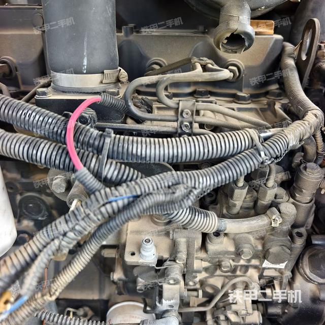 发动机整体俯视（整机外观）