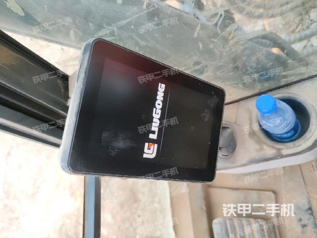 显示屏 （驾驶室部分）