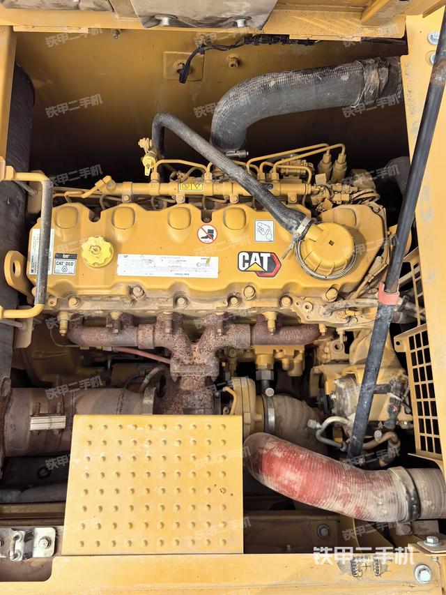 发动机整体俯视（整机外观）