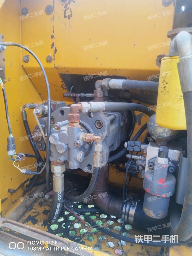 液压泵室（大件舱室）