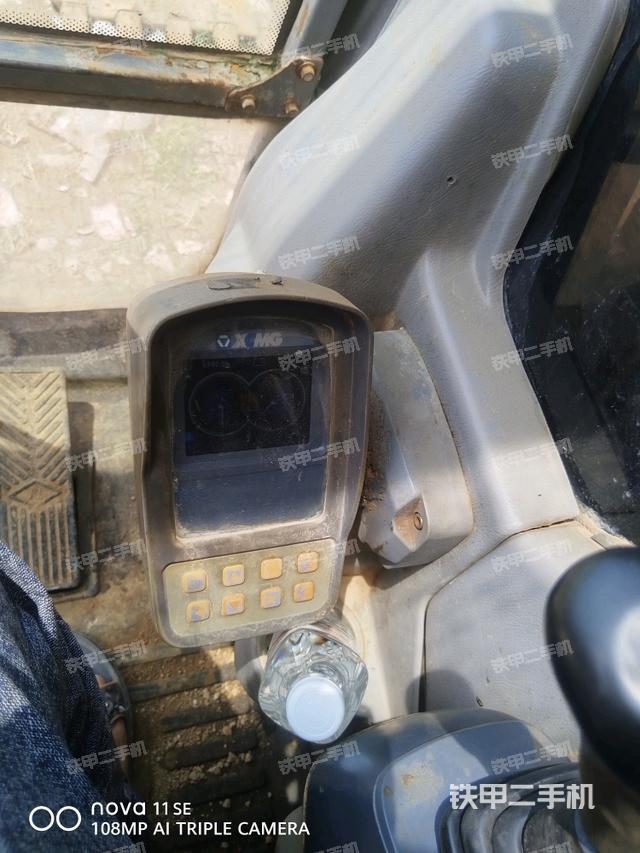 显示屏 （驾驶室部分）