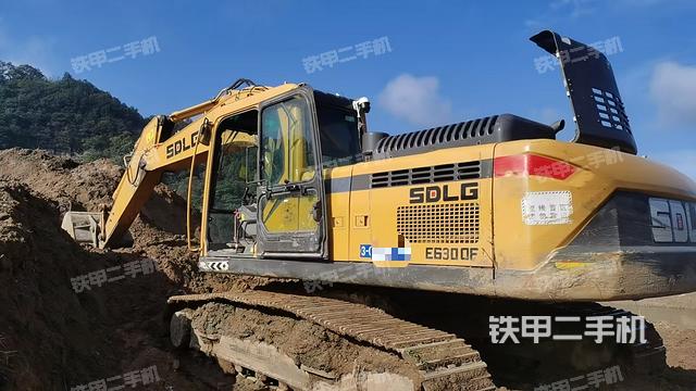 山東臨工E6250F挖掘機