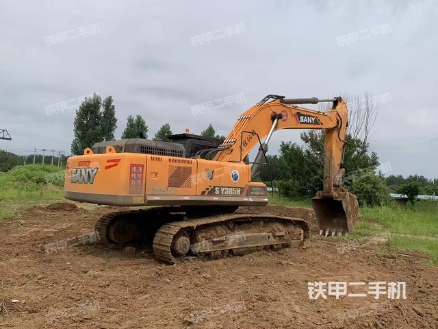 整機右后45°(整機外觀) 整機右后45°(整機外觀)