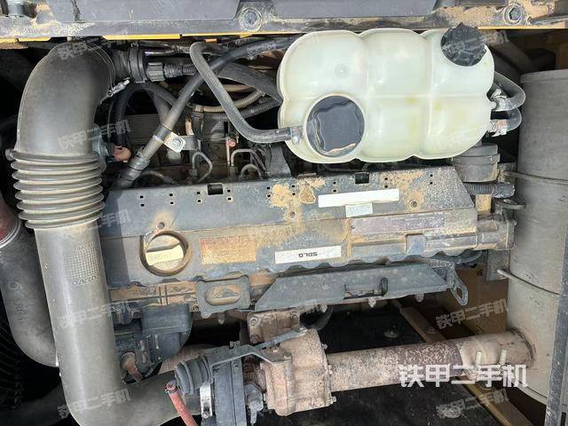 發(fā)動機整體俯視（整機外觀）