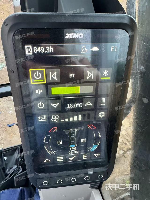 显示屏 （驾驶室部分）