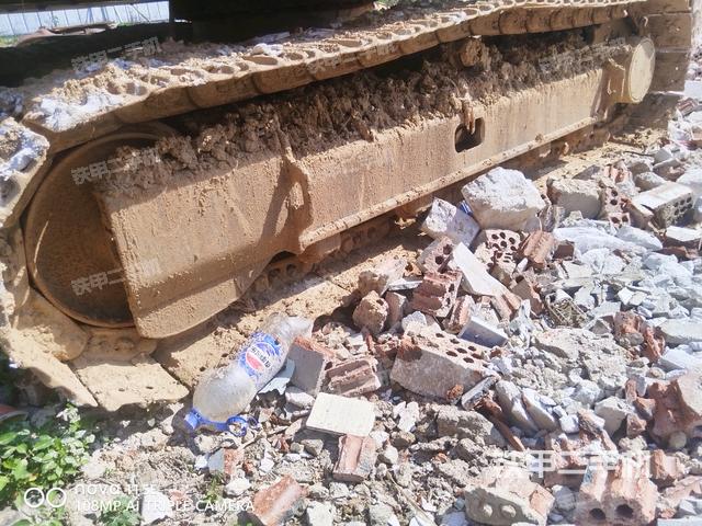 左侧履带整体 （行走机构）