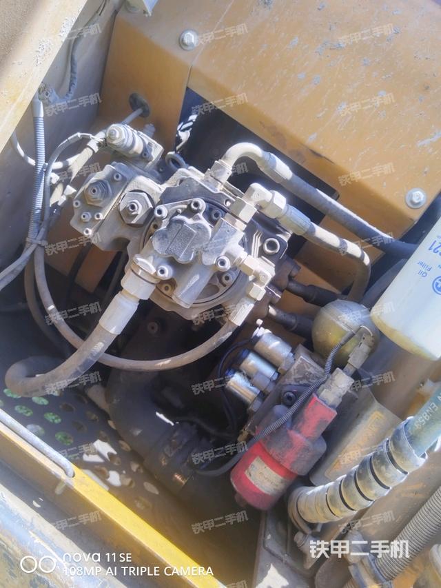 液压泵斜45 左（大件舱室）