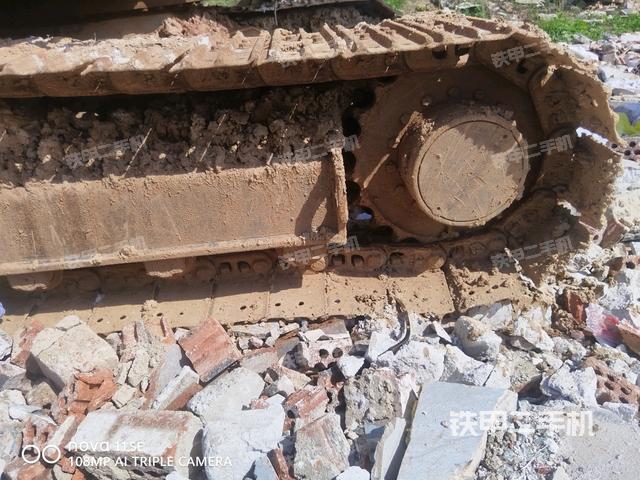 左驱动轮（行走机构）