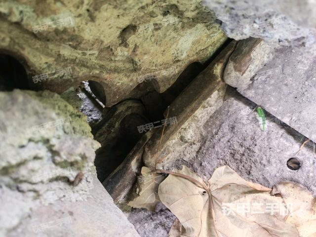 右侧履带整体 （行走机构）