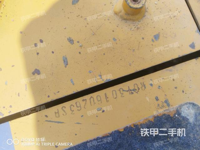 中央回转接头特写（上车部件）