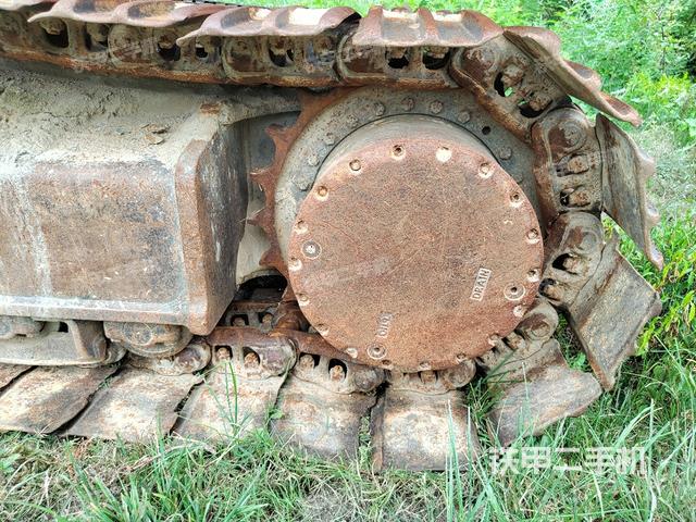 左驱动轮（行走机构）