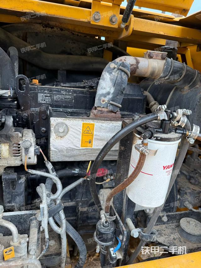 發(fā)動機整體俯視（整機外觀）