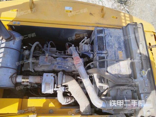 发动机室（上车部件）