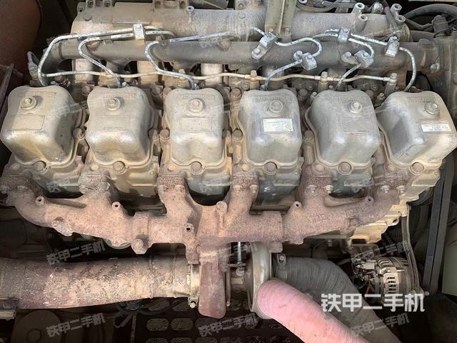 發(fā)動機整體俯視(整機外觀) 發(fā)動機整體俯視(整機外觀)