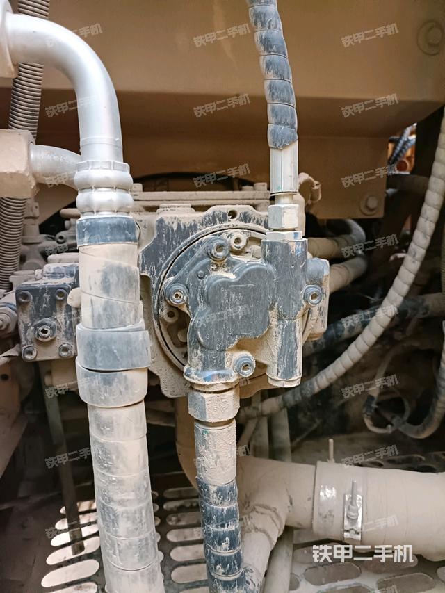 液压泵室（大件舱室）