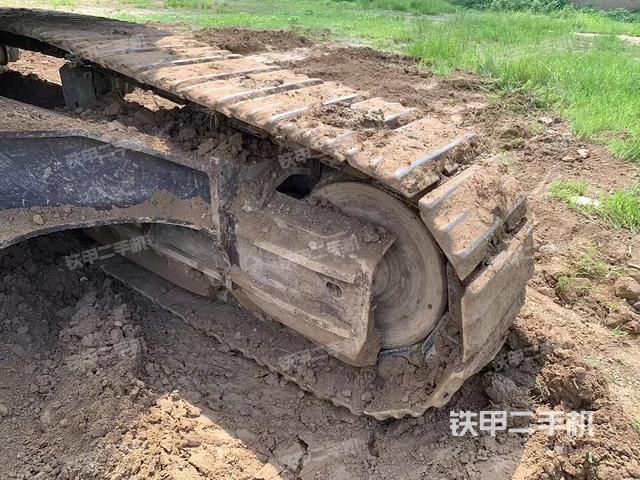 单侧履带整体（整机外观）