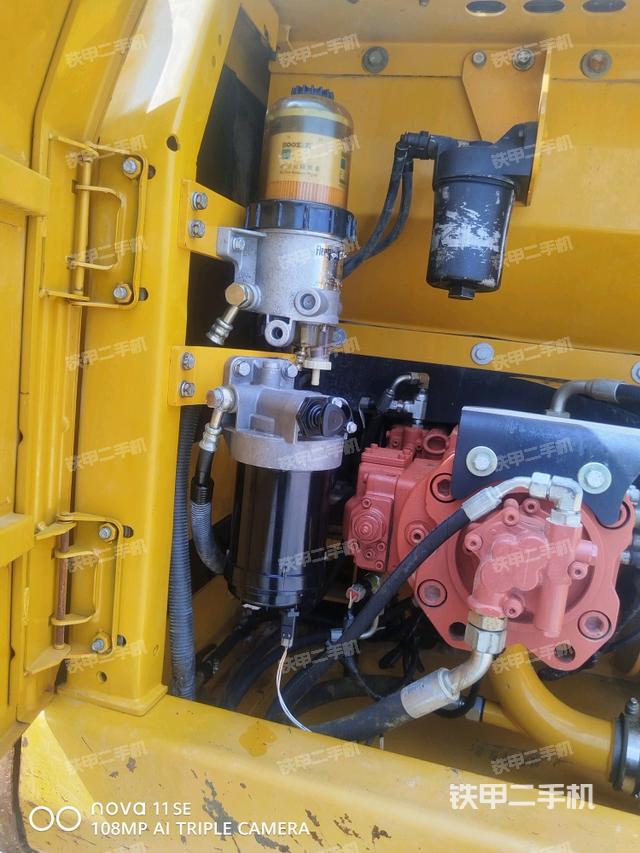 液压泵斜45 右（大件舱室）