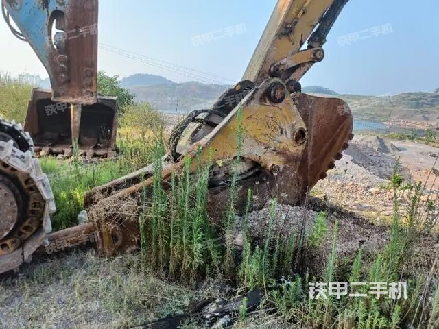 鏟斗45度（工作和回轉(zhuǎn)裝置）