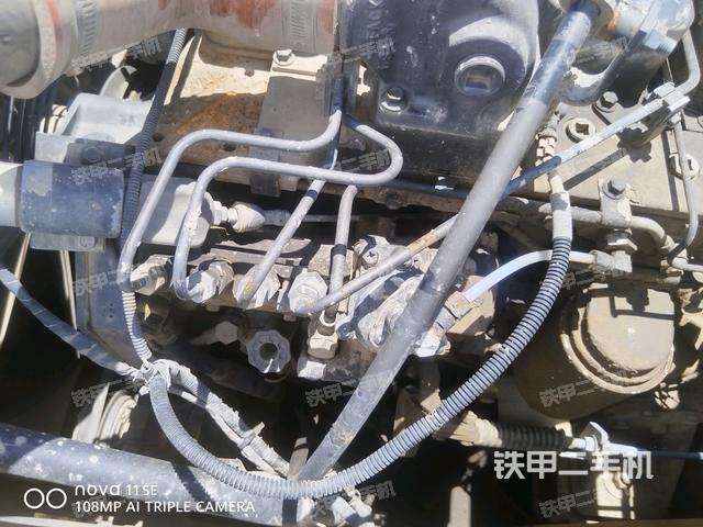 气门室盖螺丝特写（上车部件）