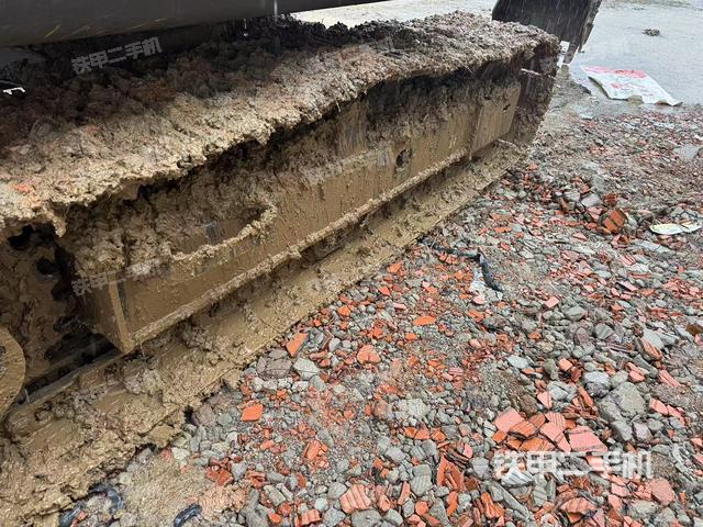 右侧履带整体 （行走机构）