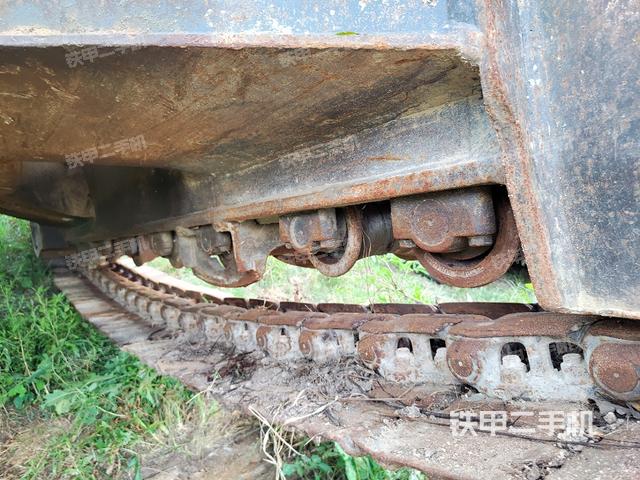 左侧履带整体 （行走机构）