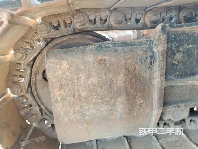 右驅(qū)動(dòng)輪（行走機(jī)構(gòu)）