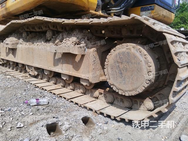 左侧履带整体 （行走机构）