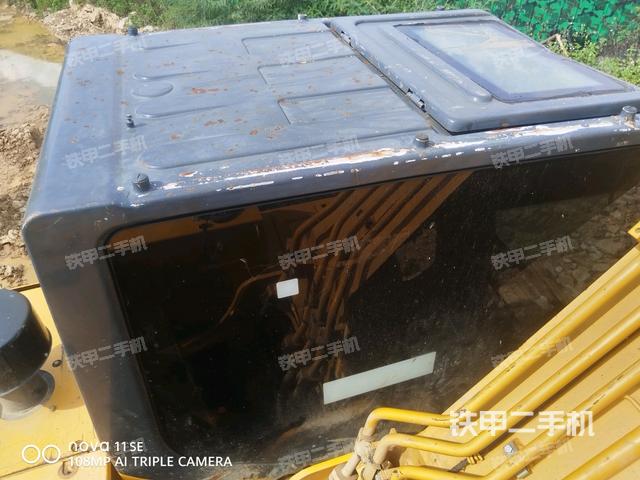 驾驶室顶部俯视（上车部件）