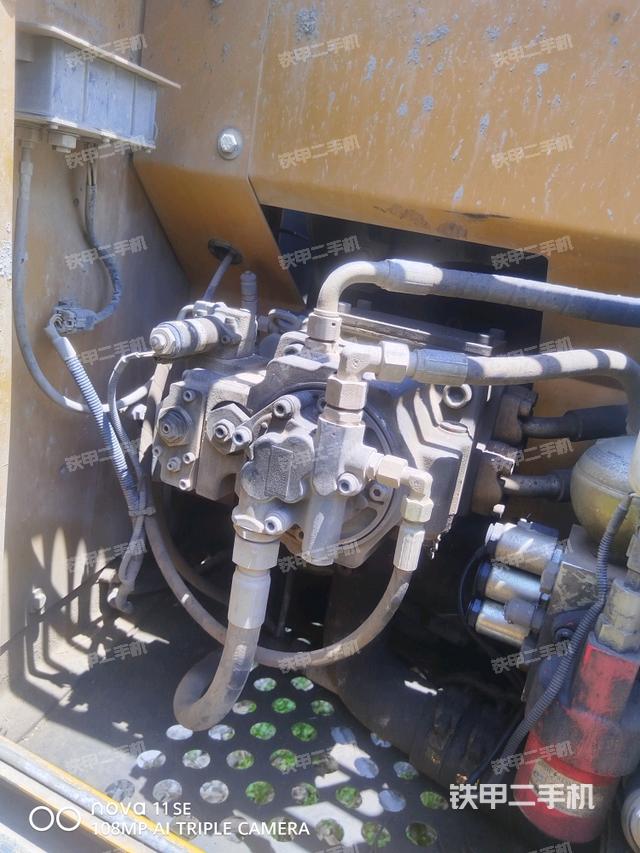 液压泵室（大件舱室）