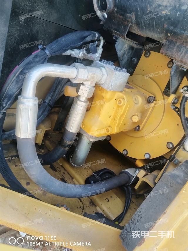 液压泵室（大件舱室）