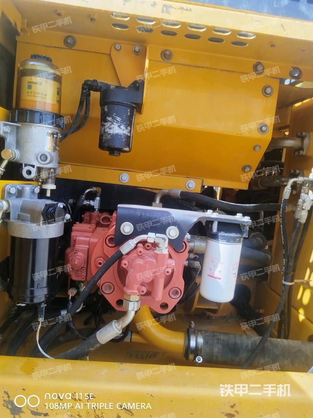 液压泵室（大件舱室）